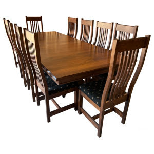 SH/Used Table and Chair Set